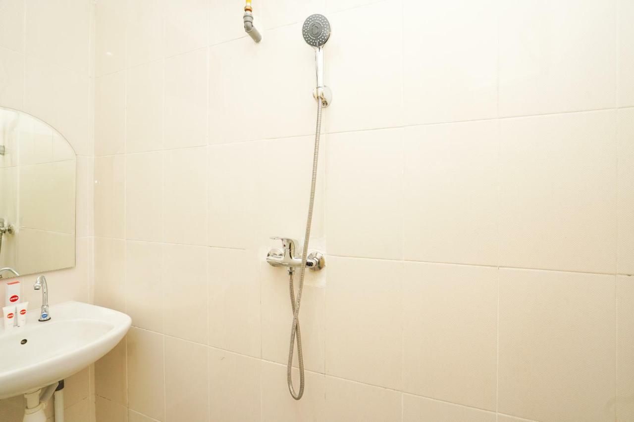 Super Oyo 710 Naomi Heritage Hotel Surabaya